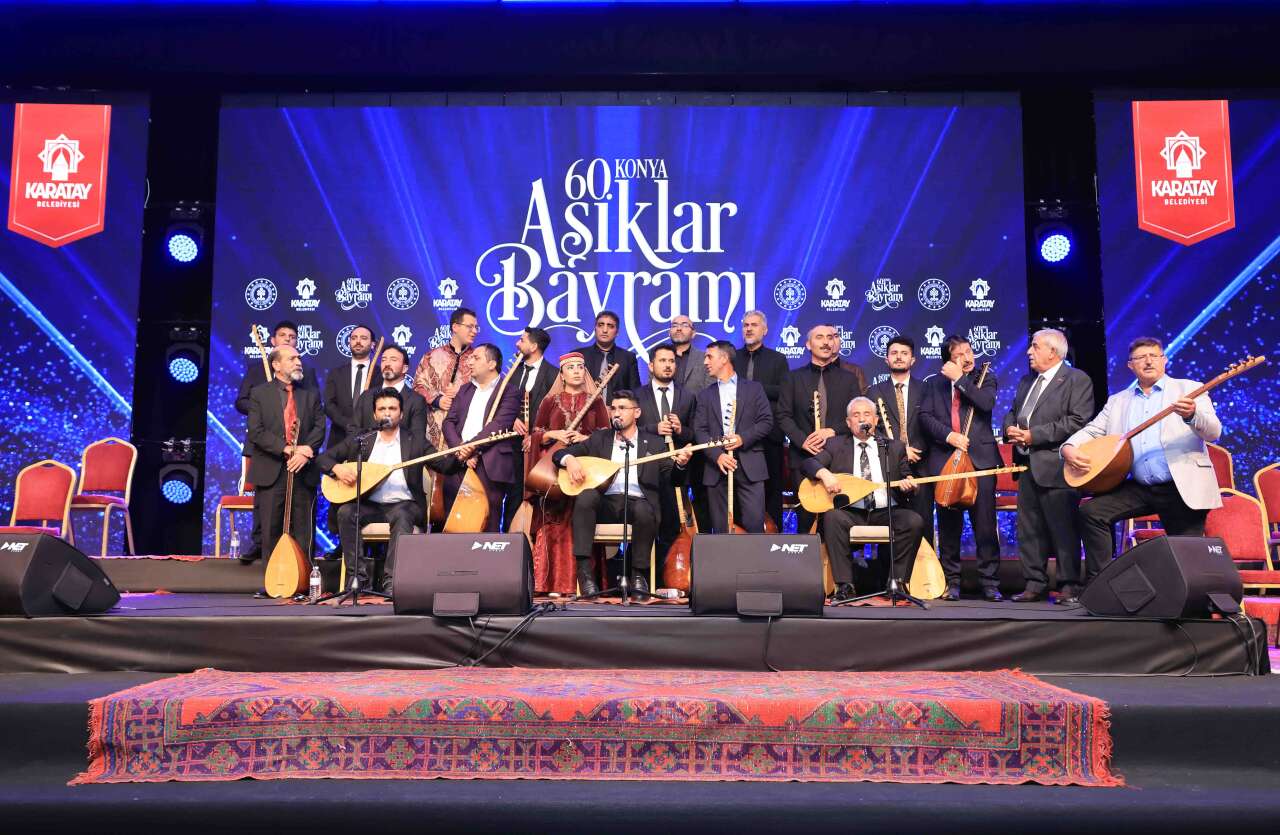 Konya’da 60. Âşıklar Bayramı’nda usta ozanlara büyük vefa 11